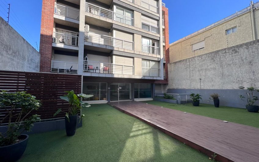 VENTA MONOAMBIENTE POCITOS
