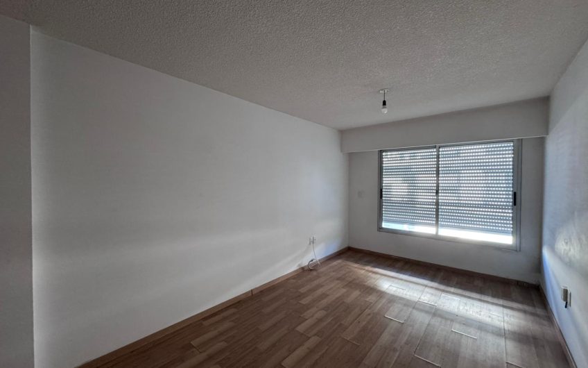 VENTA MONOAMBIENTE POCITOS