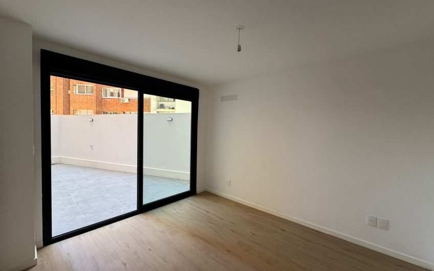 VENTA 1 DORMITORIO CON PATIO PUNTA CARRETAS