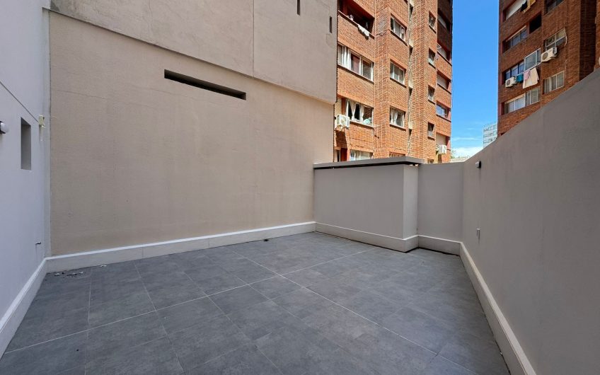 VENTA 1 DORMITORIO CON PATIO PUNTA CARRETAS