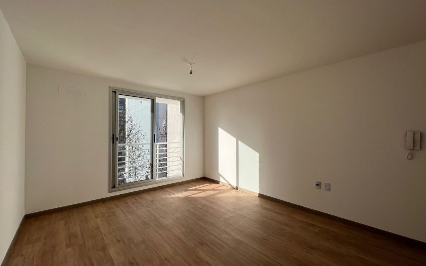 VENTA 1 DORMITORIO RENTADO PARQUE RODO