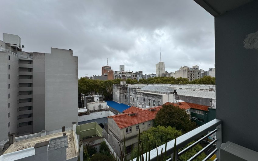 VENTA 1 DORMITORIO CON GARAGE CORDON