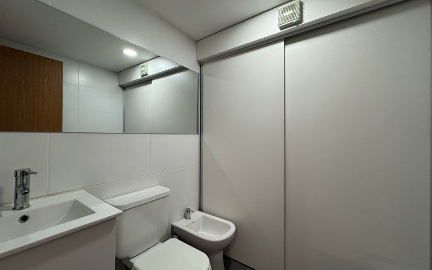 VENTA 1 DORMITORIO CON GARAGE CORDON