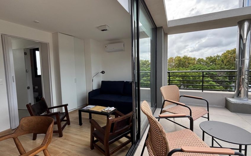 VENTA DE MONOAMBIENTE CON PATIO EN MALVÍN