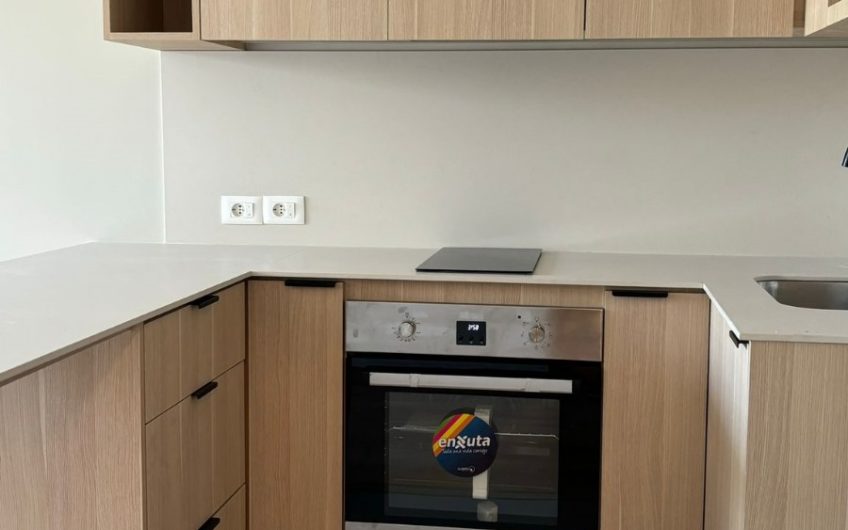 VENTA DE MONOAMBIENTE CON PATIO EN MALVÍN