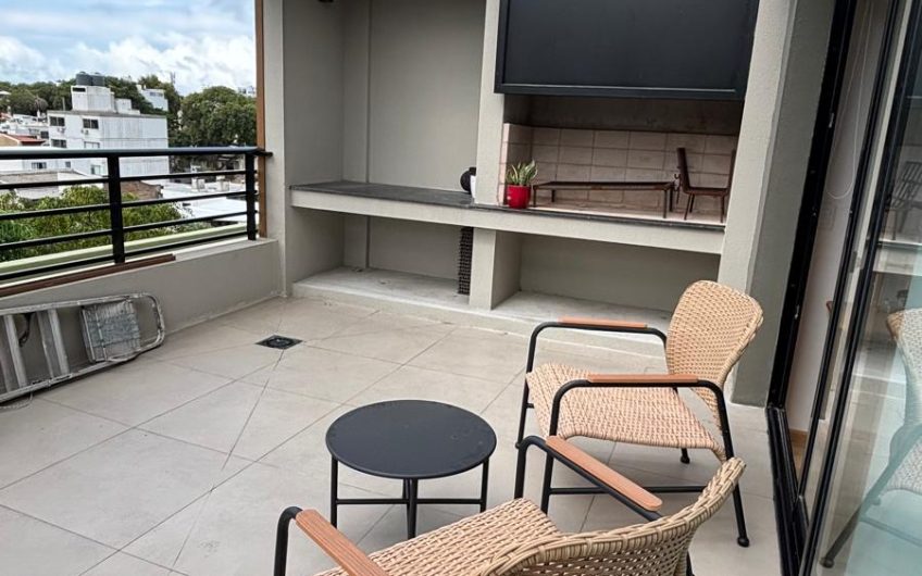 VENTA DE MONOAMBIENTE CON PATIO EN MALVÍN